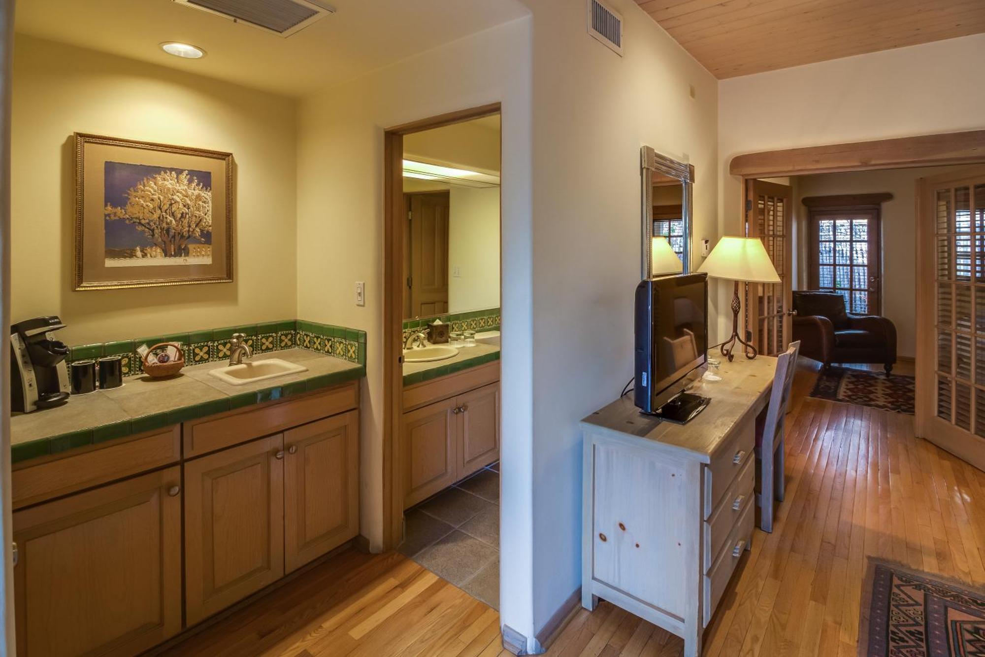 One-Bedroom Suite