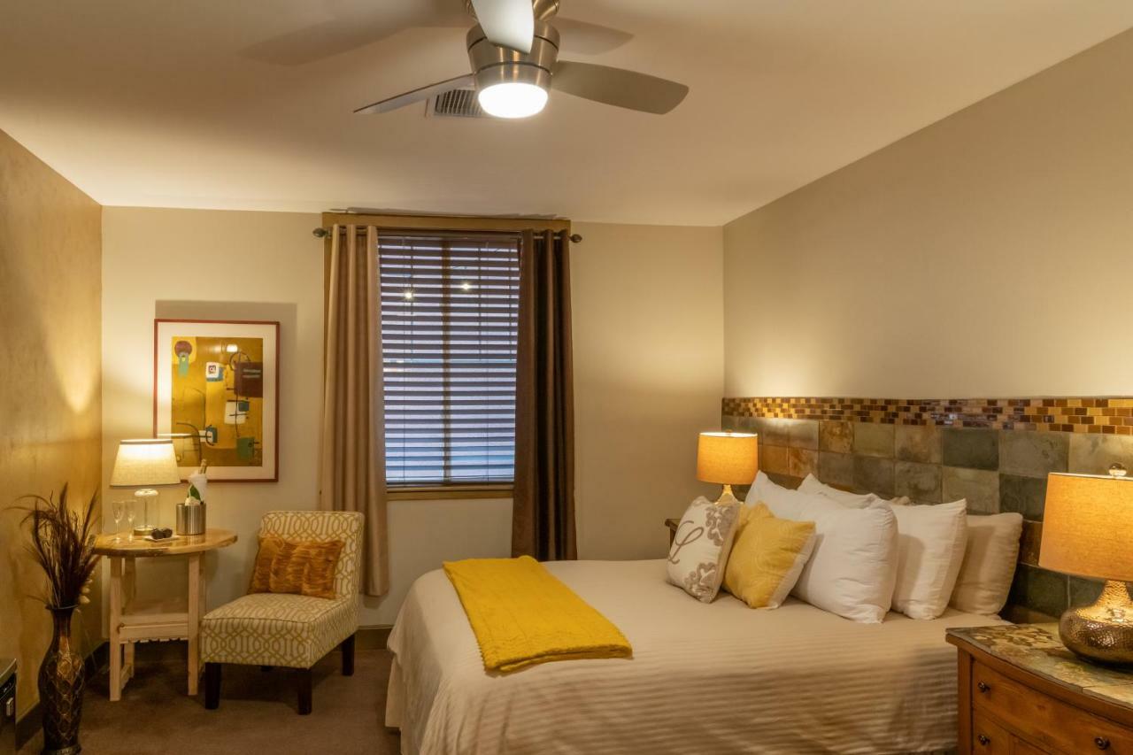 Queen Room