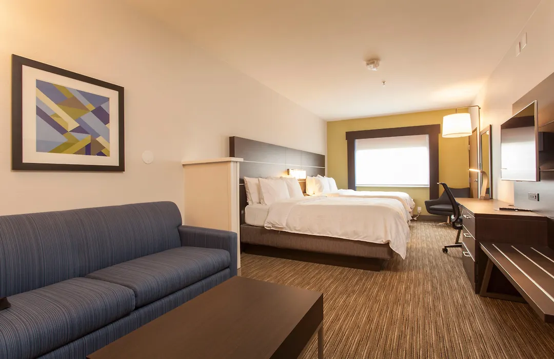 Holiday Inn Express & Suites-1