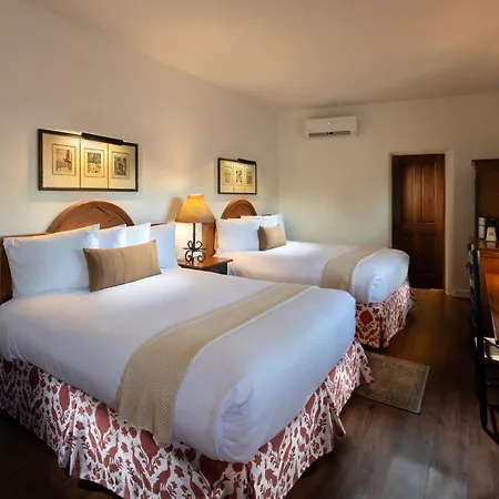 Pinon Court By La Fonda-2