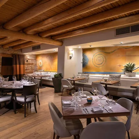 Rosewood Inn Of The Anasazi-3