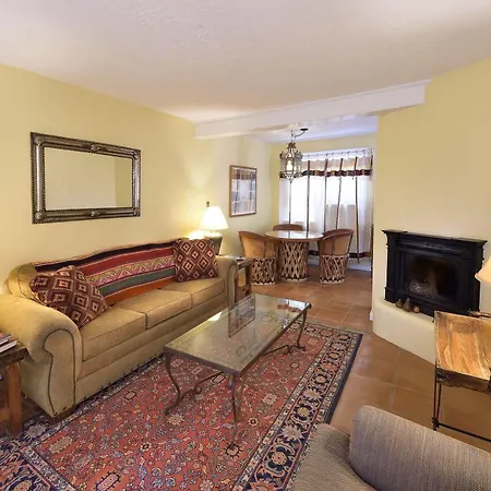 Don Gaspar Inn-2