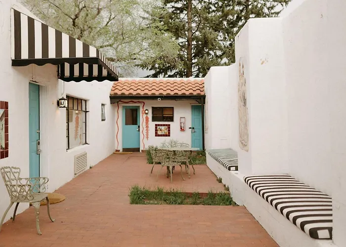Santa Fe HotelsEl Rey Court